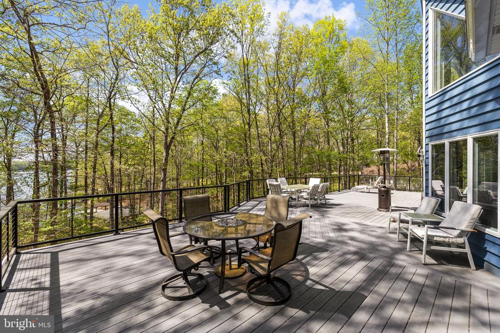 102 TOBYS RUN, MINERAL, Virginia 23117, 6 Bedrooms Bedrooms, ,3 BathroomsBathrooms,Residential,LAKESHORE WOODS,102 TOBYS RUN,VALA2009650 MLS # VALA2009650