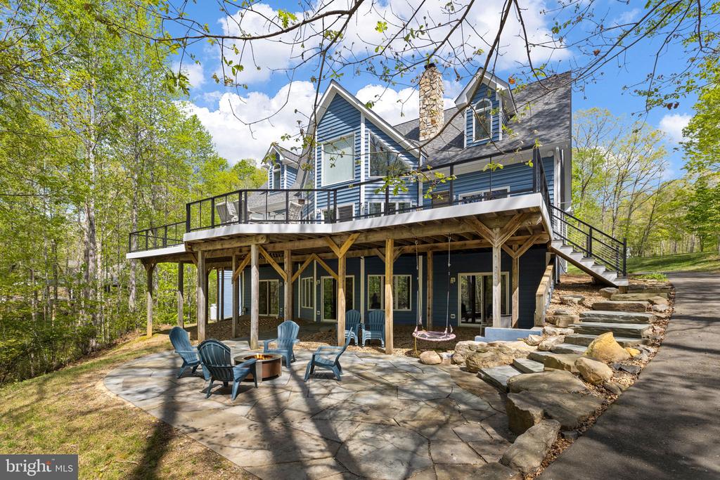 102 TOBYS RUN, MINERAL, Virginia 23117, 6 Bedrooms Bedrooms, ,3 BathroomsBathrooms,Residential,LAKESHORE WOODS,102 TOBYS RUN,VALA2009650 MLS # VALA2009650