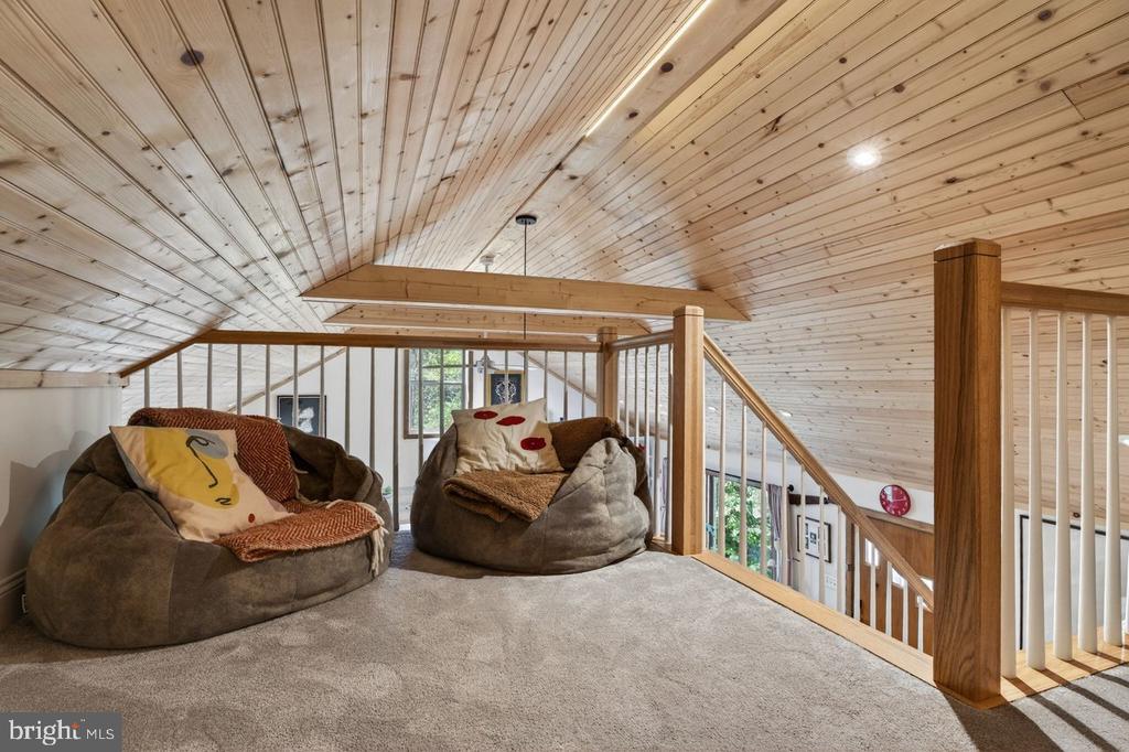 202 LAKE ARROWHEAD RD, LURAY, Virginia 22835, 3 Bedrooms Bedrooms, ,1 BathroomBathrooms,Residential,202 LAKE ARROWHEAD RD,VAPA2006298 MLS # VAPA2006298