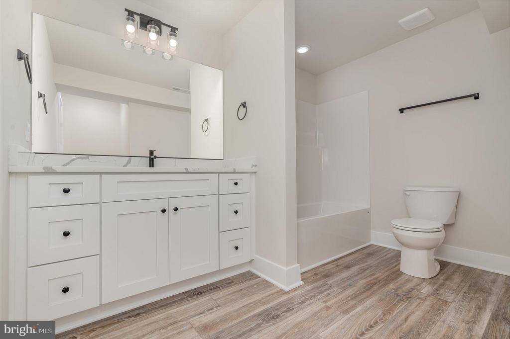 26700 DANIELS POINT DR, UNIONVILLE, Virginia 22567, 4 Bedrooms Bedrooms, ,3 BathroomsBathrooms,Residential,26700 DANIELS POINT DR,VAOR2013950 MLS # VAOR2013950