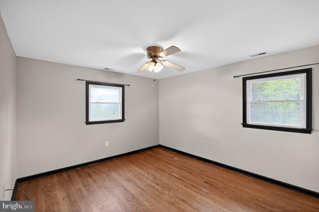 512 ROUND HILL RD, BOSTON, Virginia 22713, 4 Bedrooms Bedrooms, ,2 BathroomsBathrooms,Residential,512 ROUND HILL RD,VARP2002604 MLS # VARP2002604