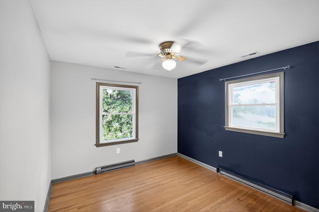 512 ROUND HILL RD, BOSTON, Virginia 22713, 4 Bedrooms Bedrooms, ,2 BathroomsBathrooms,Residential,512 ROUND HILL RD,VARP2002604 MLS # VARP2002604