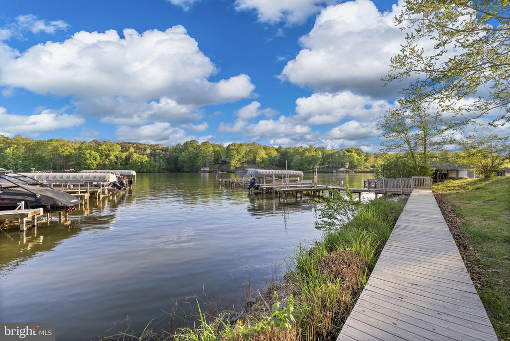 5500 HICKORY TREE LN, MINERAL, Virginia 23117, 4 Bedrooms Bedrooms, ,3 BathroomsBathrooms,Residential,5500 HICKORY TREE LN,VASP2041084 MLS # VASP2041084