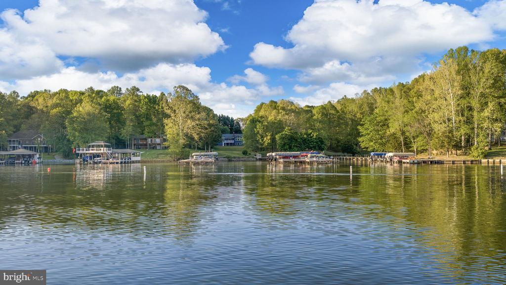 5500 HICKORY TREE LN, MINERAL, Virginia 23117, 4 Bedrooms Bedrooms, ,3 BathroomsBathrooms,Residential,5500 HICKORY TREE LN,VASP2041084 MLS # VASP2041084