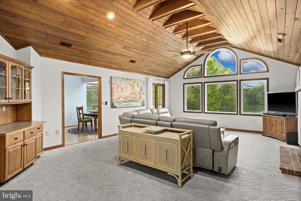 5500 HICKORY TREE LN, MINERAL, Virginia 23117, 4 Bedrooms Bedrooms, ,3 BathroomsBathrooms,Residential,5500 HICKORY TREE LN,VASP2041084 MLS # VASP2041084