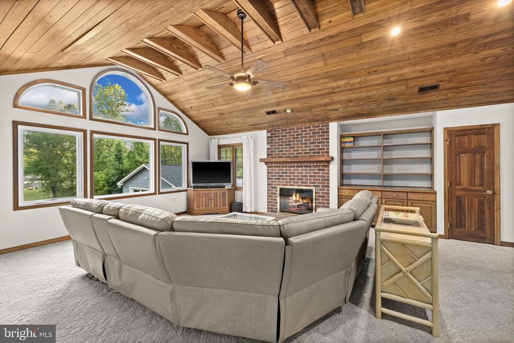 5500 HICKORY TREE LN, MINERAL, Virginia 23117, 4 Bedrooms Bedrooms, ,3 BathroomsBathrooms,Residential,5500 HICKORY TREE LN,VASP2041084 MLS # VASP2041084