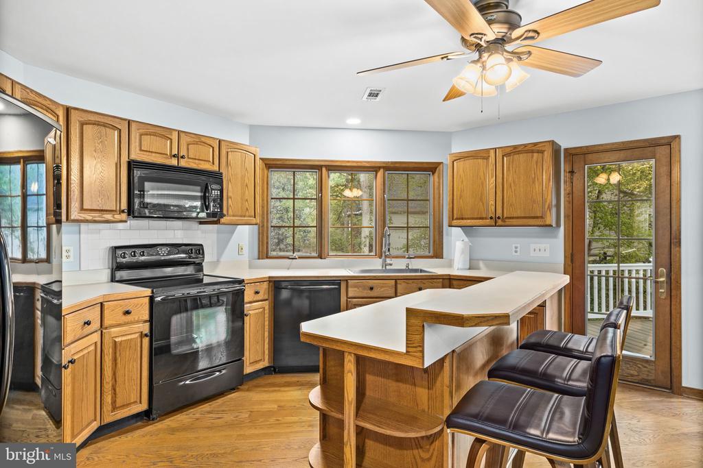 5500 HICKORY TREE LN, MINERAL, Virginia 23117, 4 Bedrooms Bedrooms, ,3 BathroomsBathrooms,Residential,5500 HICKORY TREE LN,VASP2041084 MLS # VASP2041084