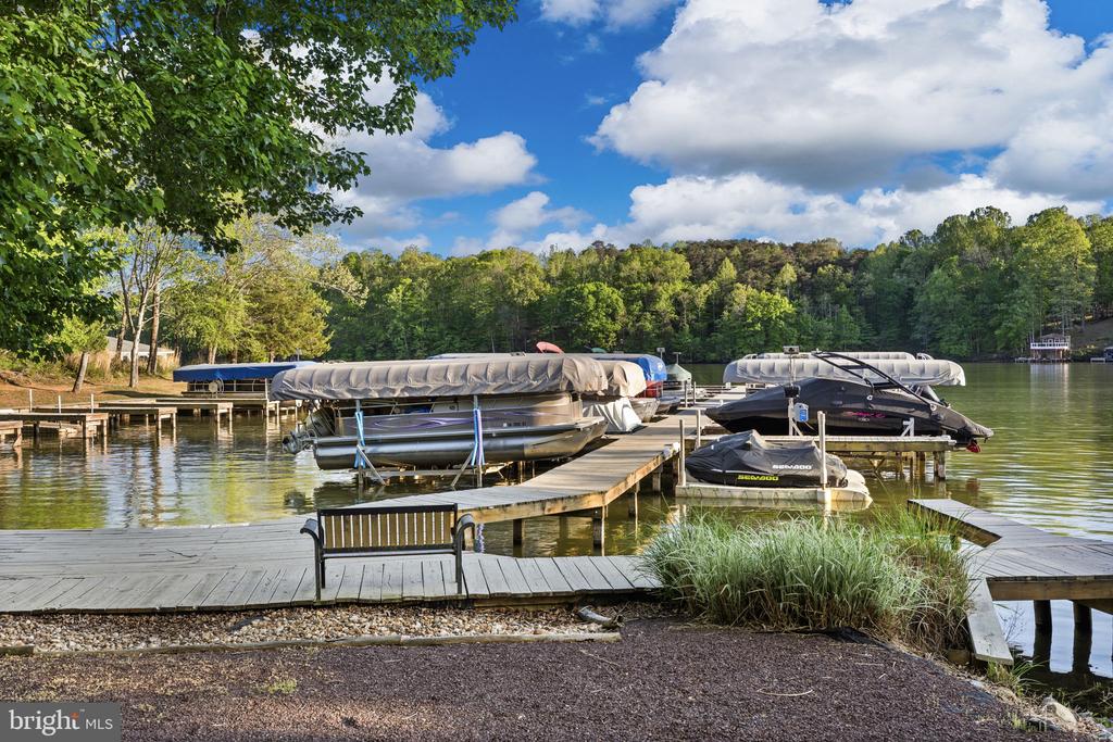 5500 HICKORY TREE LN, MINERAL, Virginia 23117, 4 Bedrooms Bedrooms, ,3 BathroomsBathrooms,Residential,5500 HICKORY TREE LN,VASP2041084 MLS # VASP2041084