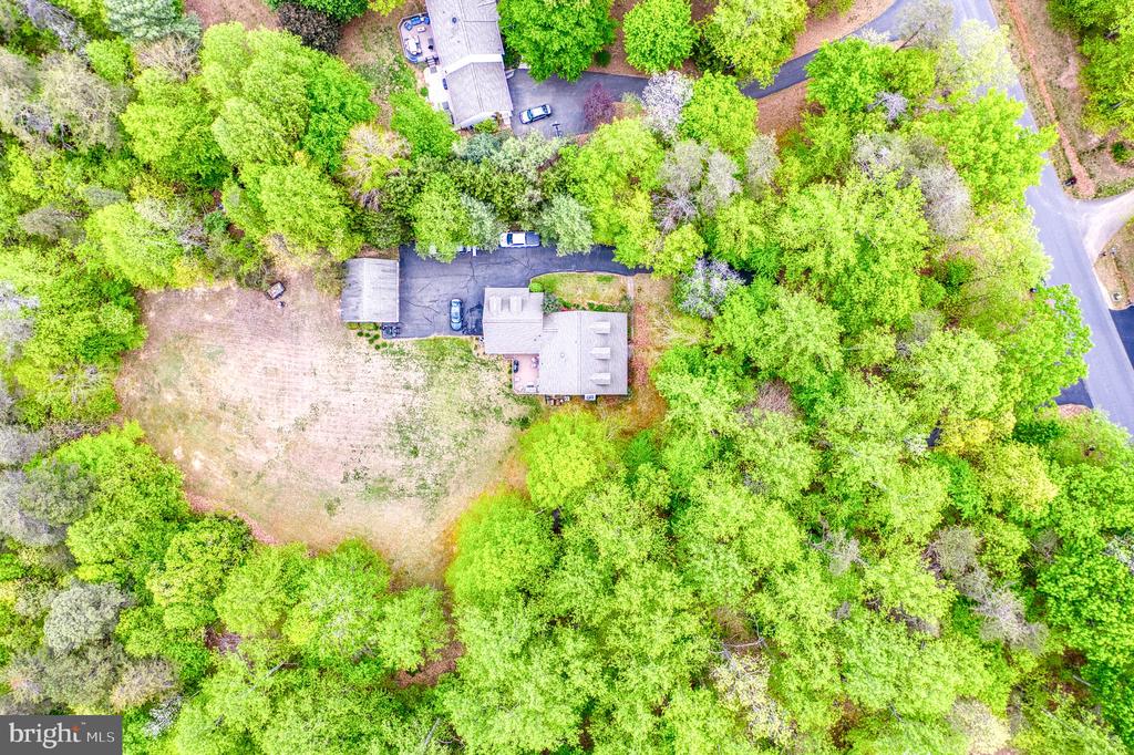 2356 WILDWOOD CIR, AMISSVILLE, Virginia 20106, 3 Bedrooms Bedrooms, ,2 BathroomsBathrooms,Residential,2356 WILDWOOD CIR,VACU2013406 MLS # VACU2013406