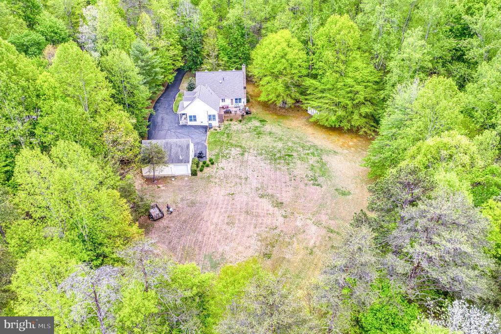 2356 WILDWOOD CIR, AMISSVILLE, Virginia 20106, 3 Bedrooms Bedrooms, ,2 BathroomsBathrooms,Residential,2356 WILDWOOD CIR,VACU2013406 MLS # VACU2013406