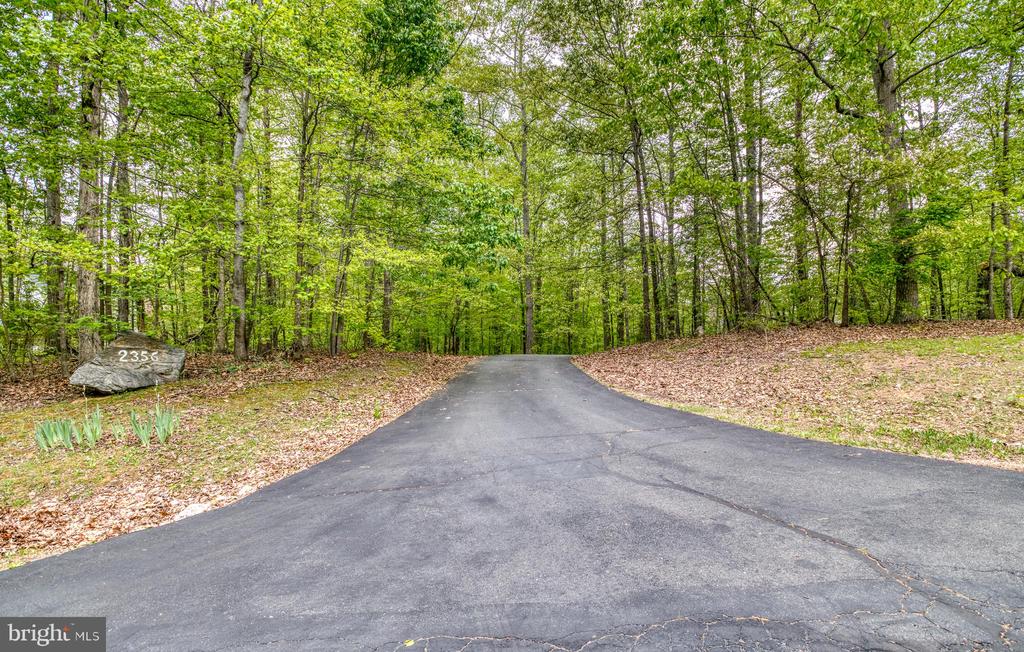 2356 WILDWOOD CIR, AMISSVILLE, Virginia 20106, 3 Bedrooms Bedrooms, ,2 BathroomsBathrooms,Residential,2356 WILDWOOD CIR,VACU2013406 MLS # VACU2013406