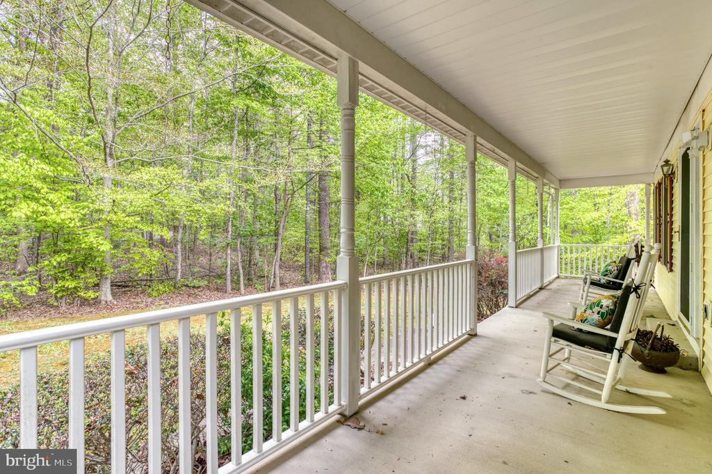 2356 WILDWOOD CIR, AMISSVILLE, Virginia 20106, 3 Bedrooms Bedrooms, ,2 BathroomsBathrooms,Residential,2356 WILDWOOD CIR,VACU2013406 MLS # VACU2013406