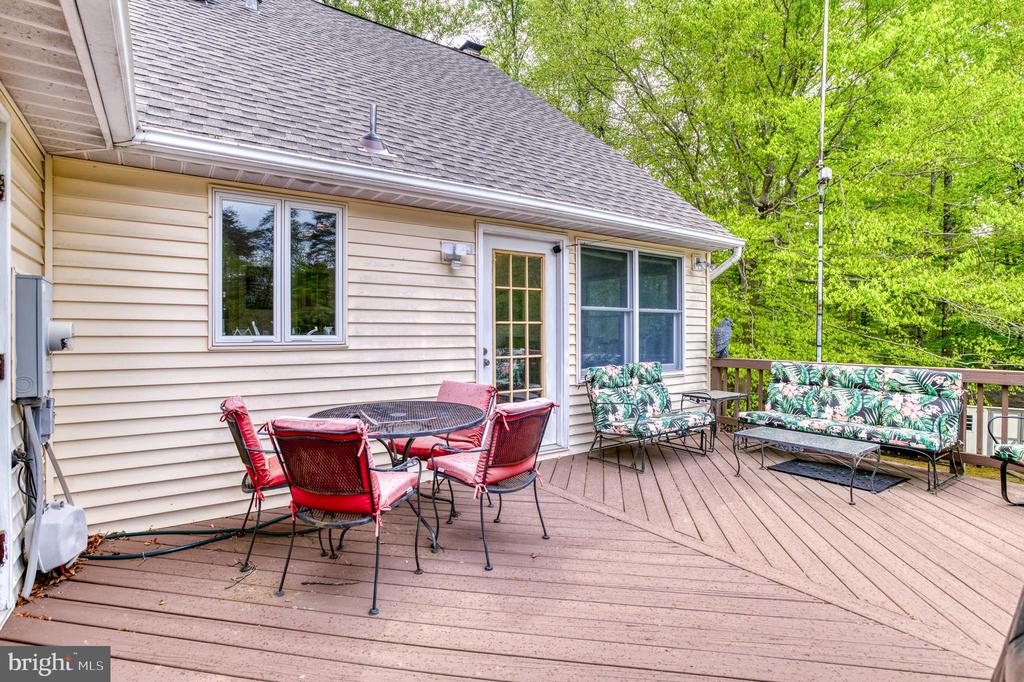 2356 WILDWOOD CIR, AMISSVILLE, Virginia 20106, 3 Bedrooms Bedrooms, ,2 BathroomsBathrooms,Residential,2356 WILDWOOD CIR,VACU2013406 MLS # VACU2013406