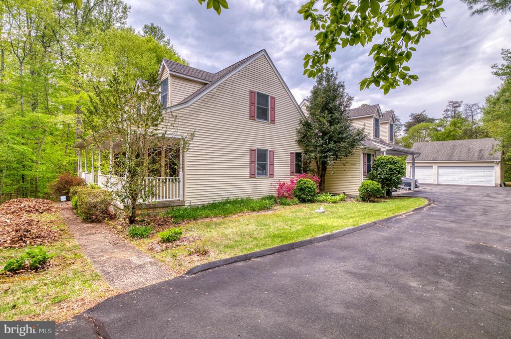 2356 WILDWOOD CIR, AMISSVILLE, Virginia 20106, 3 Bedrooms Bedrooms, ,2 BathroomsBathrooms,Residential,2356 WILDWOOD CIR,VACU2013406 MLS # VACU2013406