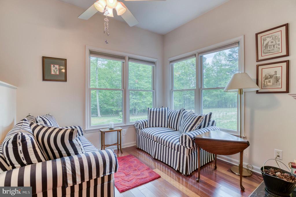 2356 WILDWOOD CIR, AMISSVILLE, Virginia 20106, 3 Bedrooms Bedrooms, ,2 BathroomsBathrooms,Residential,2356 WILDWOOD CIR,VACU2013406 MLS # VACU2013406