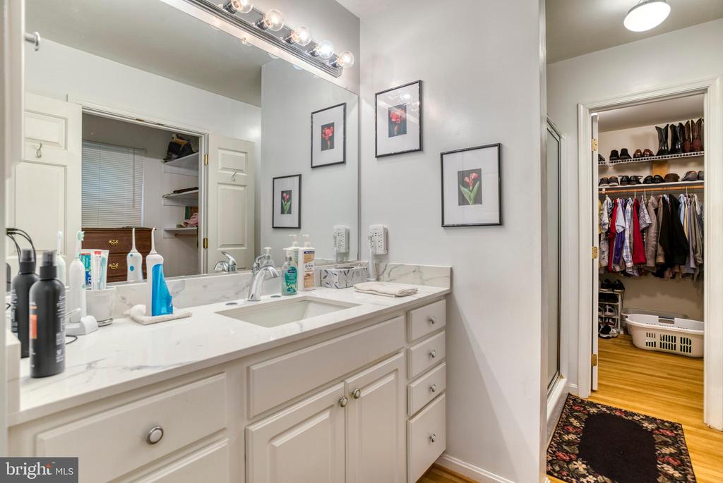 2356 WILDWOOD CIR, AMISSVILLE, Virginia 20106, 3 Bedrooms Bedrooms, ,2 BathroomsBathrooms,Residential,2356 WILDWOOD CIR,VACU2013406 MLS # VACU2013406