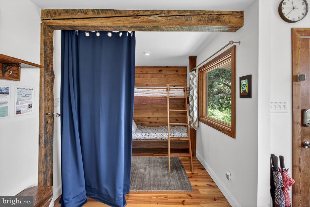 6261 S PAGE VALLEY RD, LURAY, Virginia 22835, 2 Bedrooms Bedrooms, ,1 BathroomBathrooms,Residential,6261 S PAGE VALLEY RD,VAPA2006304 MLS # VAPA2006304