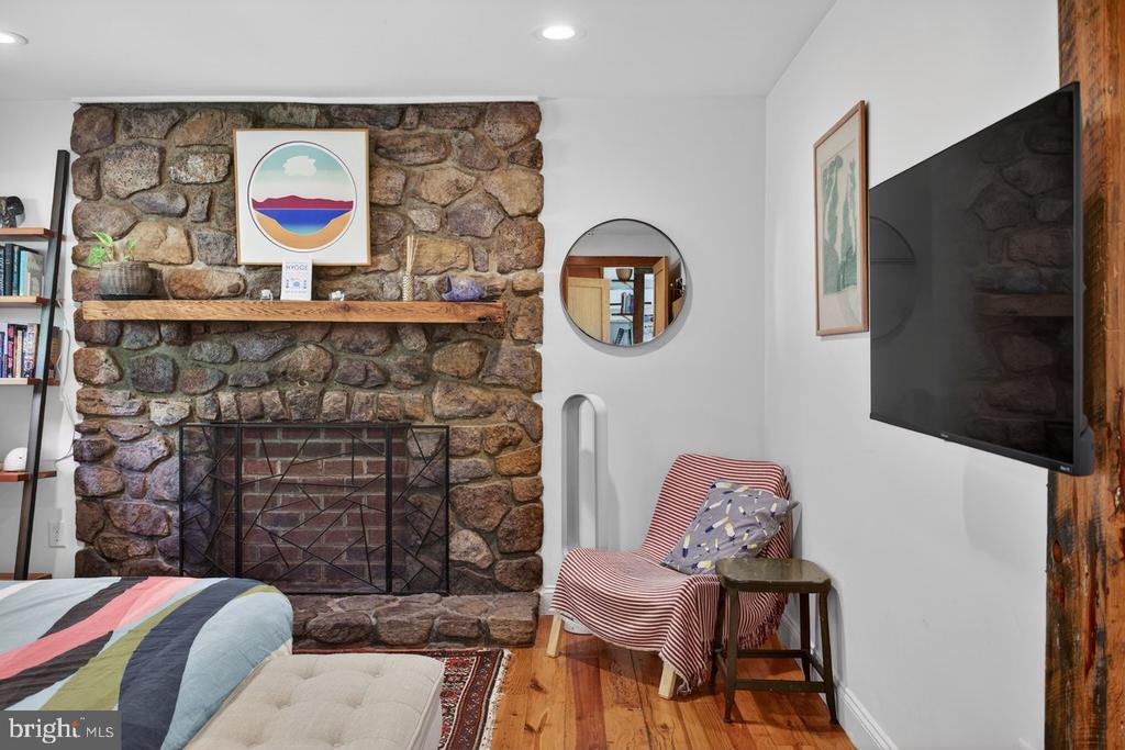 6261 S PAGE VALLEY RD, LURAY, Virginia 22835, 2 Bedrooms Bedrooms, ,1 BathroomBathrooms,Residential,6261 S PAGE VALLEY RD,VAPA2006304 MLS # VAPA2006304