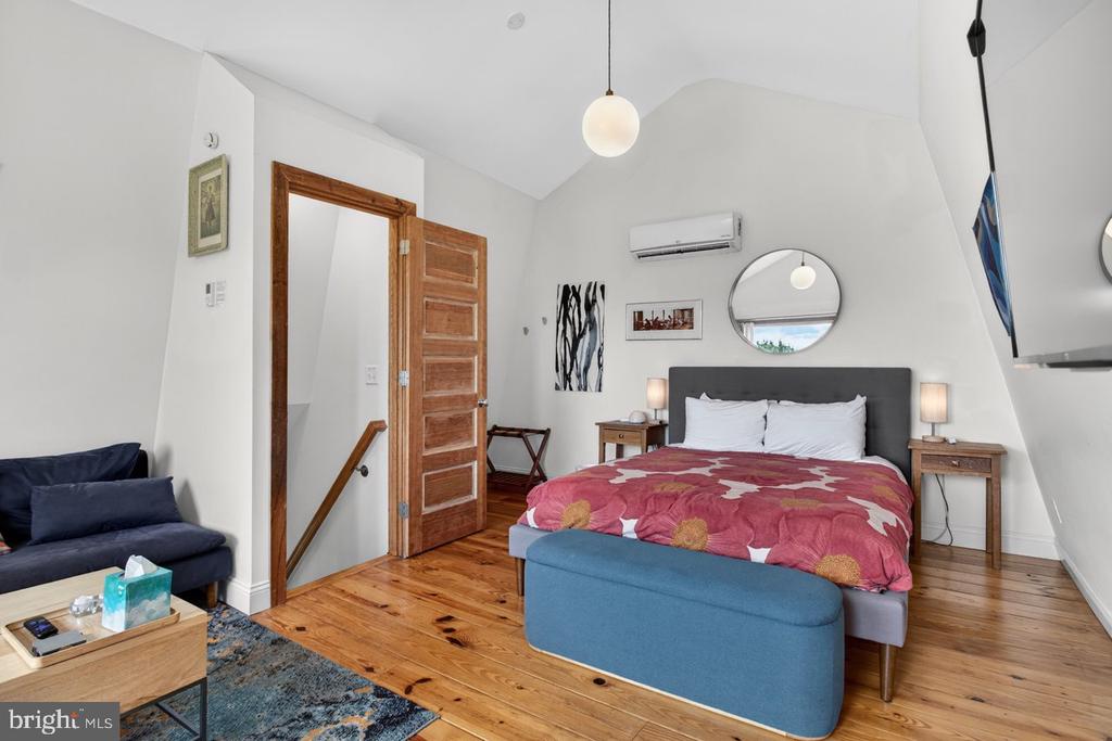 6261 S PAGE VALLEY RD, LURAY, Virginia 22835, 2 Bedrooms Bedrooms, ,1 BathroomBathrooms,Residential,6261 S PAGE VALLEY RD,VAPA2006304 MLS # VAPA2006304