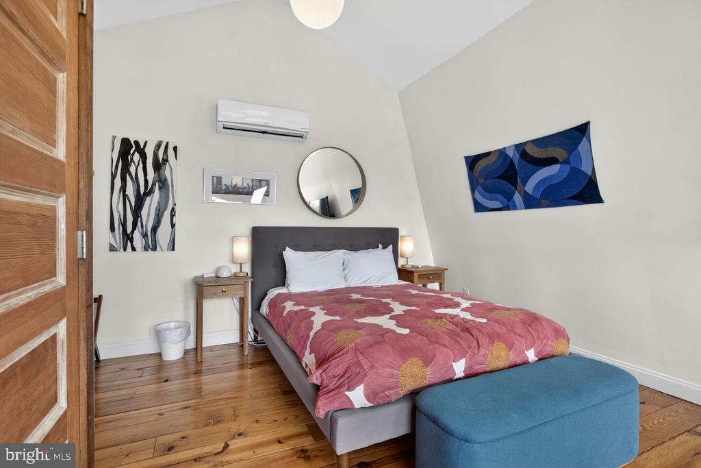 6261 S PAGE VALLEY RD, LURAY, Virginia 22835, 2 Bedrooms Bedrooms, ,1 BathroomBathrooms,Residential,6261 S PAGE VALLEY RD,VAPA2006304 MLS # VAPA2006304