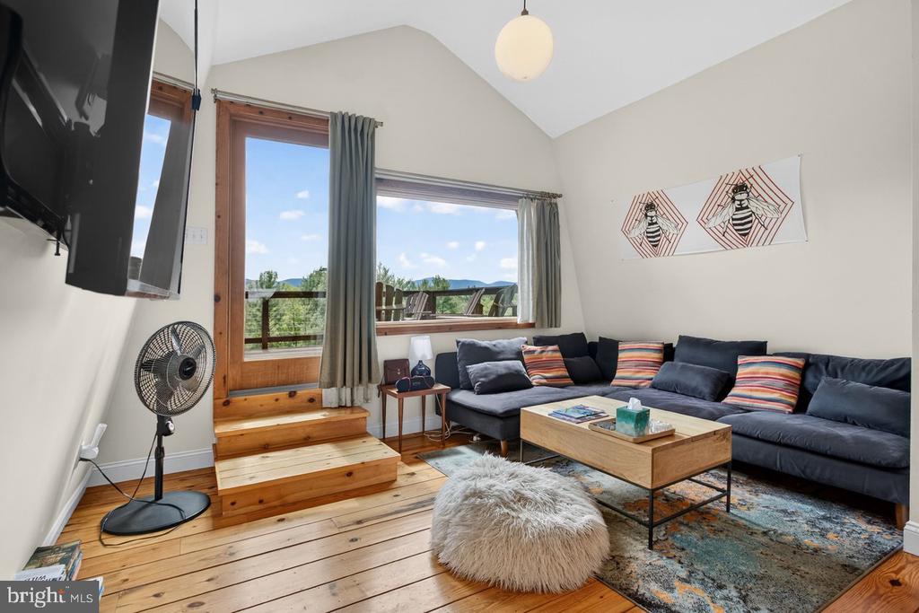 6261 S PAGE VALLEY RD, LURAY, Virginia 22835, 2 Bedrooms Bedrooms, ,1 BathroomBathrooms,Residential,6261 S PAGE VALLEY RD,VAPA2006304 MLS # VAPA2006304