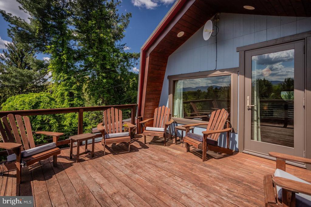 6261 S PAGE VALLEY RD, LURAY, Virginia 22835, 2 Bedrooms Bedrooms, ,1 BathroomBathrooms,Residential,6261 S PAGE VALLEY RD,VAPA2006304 MLS # VAPA2006304