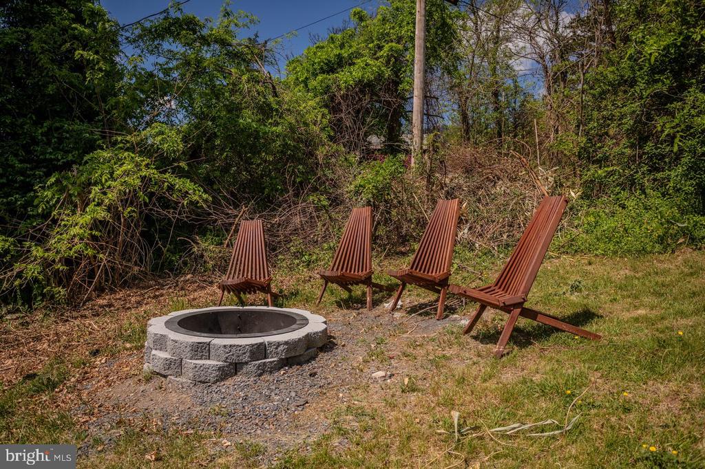 6261 S PAGE VALLEY RD, LURAY, Virginia 22835, 2 Bedrooms Bedrooms, ,1 BathroomBathrooms,Residential,6261 S PAGE VALLEY RD,VAPA2006304 MLS # VAPA2006304