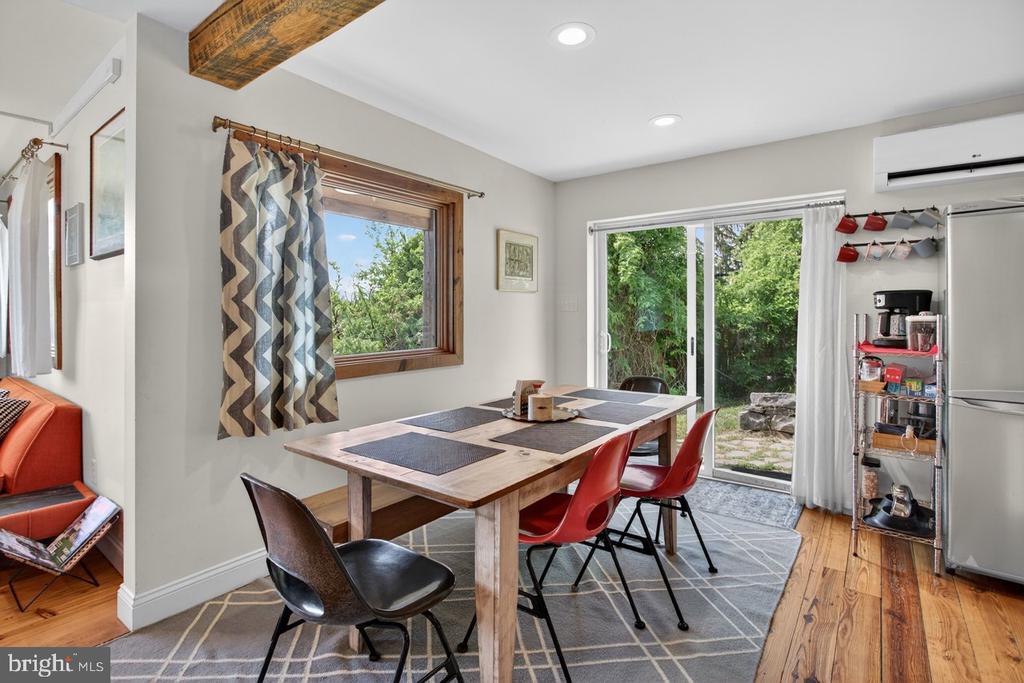 6261 S PAGE VALLEY RD, LURAY, Virginia 22835, 2 Bedrooms Bedrooms, ,1 BathroomBathrooms,Residential,6261 S PAGE VALLEY RD,VAPA2006304 MLS # VAPA2006304