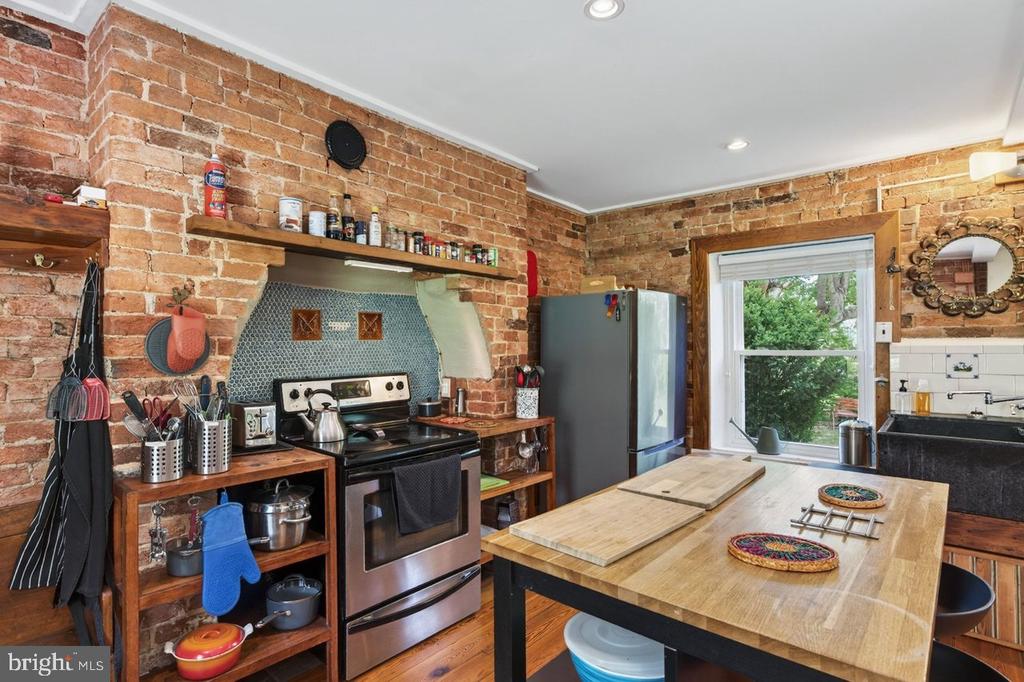 720 PRINTZ MILL RD, LURAY, Virginia 22835, 2 Bedrooms Bedrooms, ,1 BathroomBathrooms,Residential,720 PRINTZ MILL RD,VAPA2006296 MLS # VAPA2006296