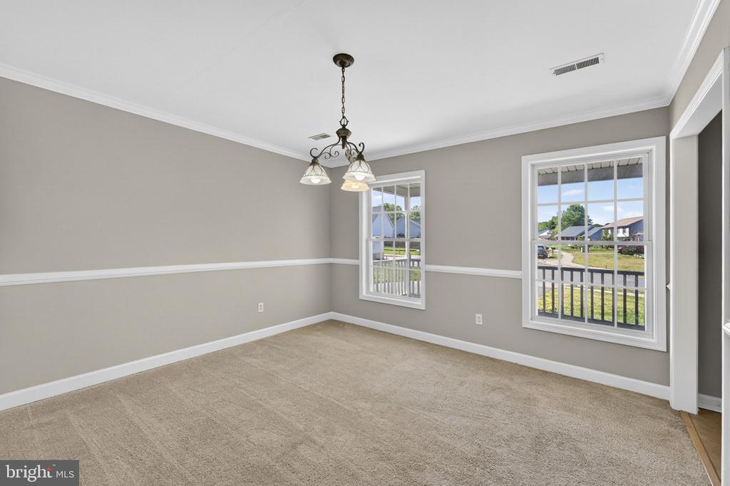 6973 JUSTIN CT E, REMINGTON, Virginia 22734, 4 Bedrooms Bedrooms, ,2 BathroomsBathrooms,Residential,6973 JUSTIN CT E,VAFQ2021704 MLS # VAFQ2021704