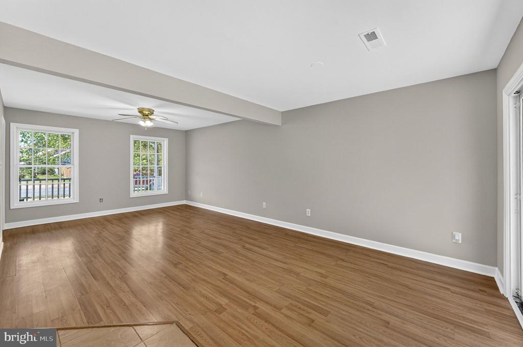 6973 JUSTIN CT E, REMINGTON, Virginia 22734, 4 Bedrooms Bedrooms, ,2 BathroomsBathrooms,Residential,6973 JUSTIN CT E,VAFQ2021704 MLS # VAFQ2021704