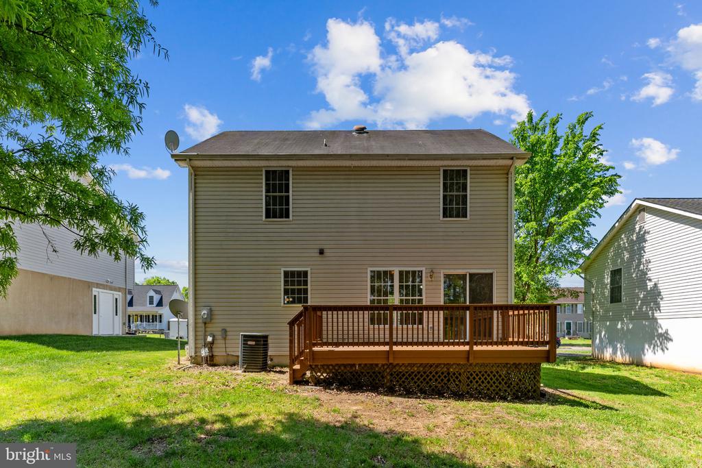 6973 JUSTIN CT E, REMINGTON, Virginia 22734, 4 Bedrooms Bedrooms, ,2 BathroomsBathrooms,Residential,6973 JUSTIN CT E,VAFQ2021704 MLS # VAFQ2021704