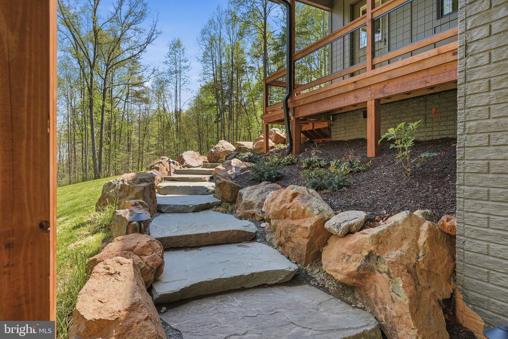 677 WEAVER HOLLOW RD, BANCO, Virginia 22711, 2 Bedrooms Bedrooms, ,1 BathroomBathrooms,Residential,677 WEAVER HOLLOW RD,VAMA2002716 MLS # VAMA2002716