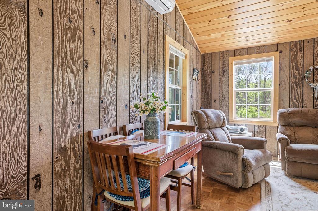 789 MILL RUN RD, SHENANDOAH, Virginia 22849, 2 Bedrooms Bedrooms, ,1 BathroomBathrooms,Residential,789 MILL RUN RD,VAPA2006286 MLS # VAPA2006286