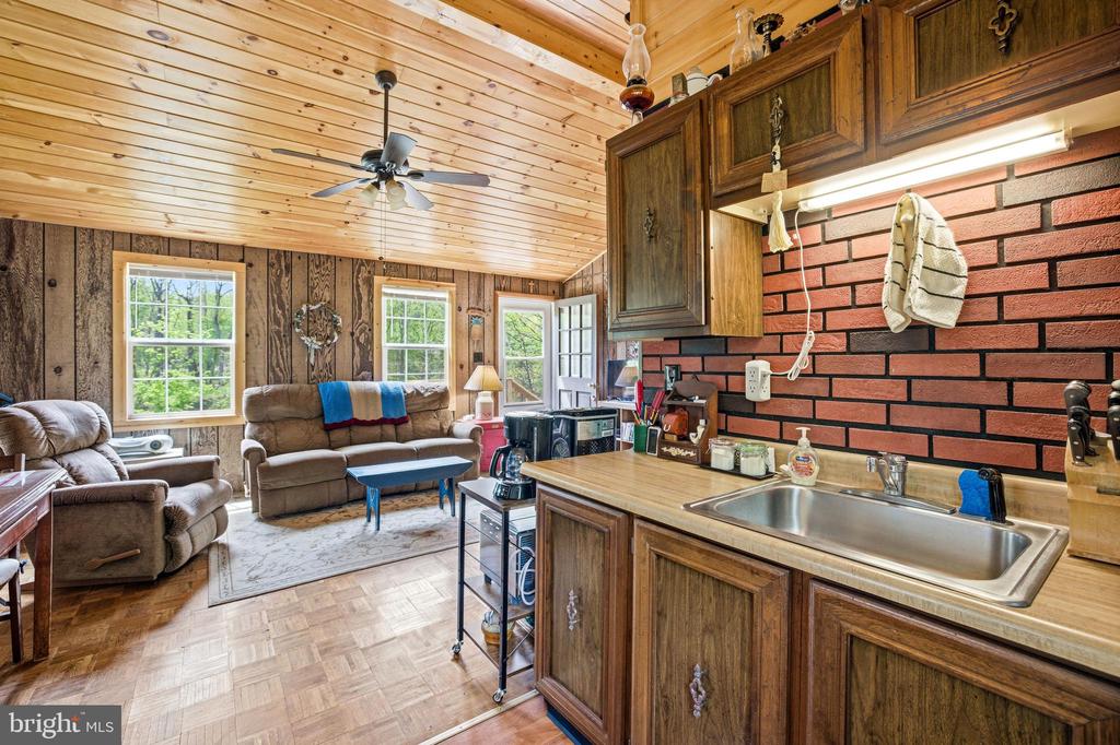 789 MILL RUN RD, SHENANDOAH, Virginia 22849, 2 Bedrooms Bedrooms, ,1 BathroomBathrooms,Residential,789 MILL RUN RD,VAPA2006286 MLS # VAPA2006286