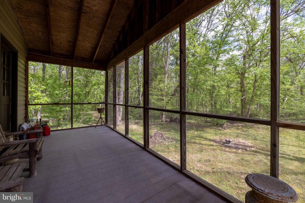 789 MILL RUN RD, SHENANDOAH, Virginia 22849, 2 Bedrooms Bedrooms, ,1 BathroomBathrooms,Residential,789 MILL RUN RD,VAPA2006286 MLS # VAPA2006286