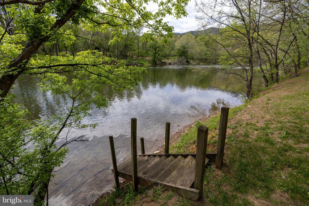 789 MILL RUN RD, SHENANDOAH, Virginia 22849, 2 Bedrooms Bedrooms, ,1 BathroomBathrooms,Residential,789 MILL RUN RD,VAPA2006286 MLS # VAPA2006286