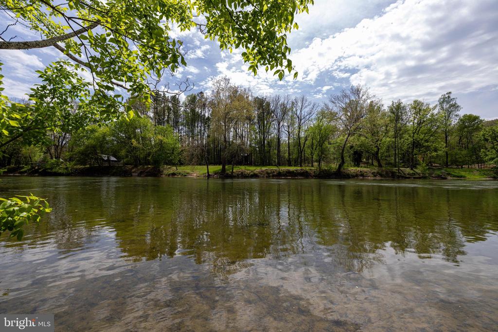 789 MILL RUN RD, SHENANDOAH, Virginia 22849, 2 Bedrooms Bedrooms, ,1 BathroomBathrooms,Residential,789 MILL RUN RD,VAPA2006286 MLS # VAPA2006286