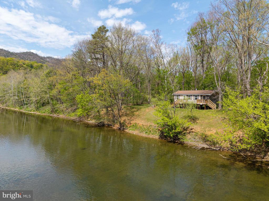 789 MILL RUN RD, SHENANDOAH, Virginia 22849, 2 Bedrooms Bedrooms, ,1 BathroomBathrooms,Residential,789 MILL RUN RD,VAPA2006286 MLS # VAPA2006286