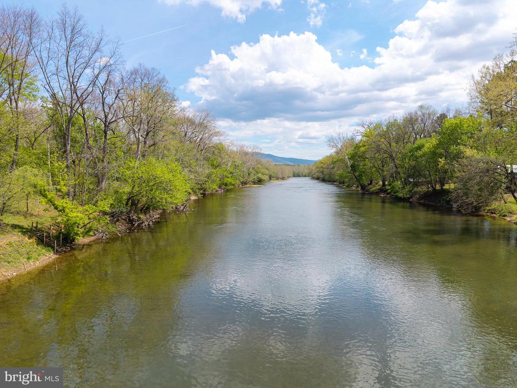 789 MILL RUN RD, SHENANDOAH, Virginia 22849, 2 Bedrooms Bedrooms, ,1 BathroomBathrooms,Residential,789 MILL RUN RD,VAPA2006286 MLS # VAPA2006286