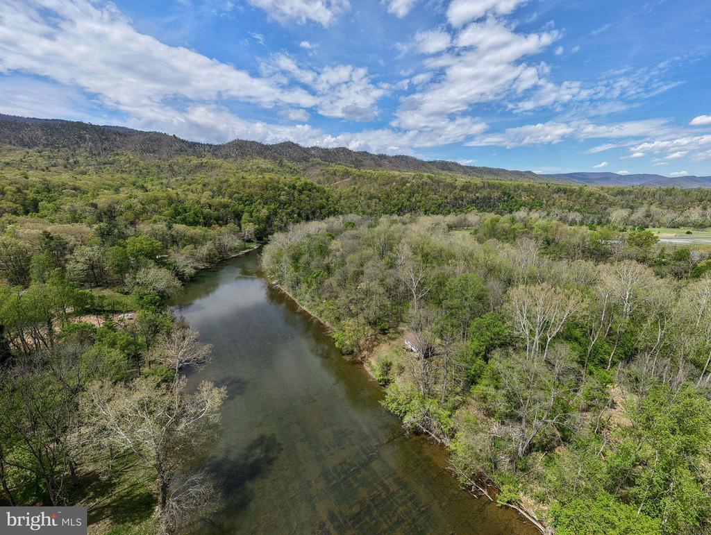 789 MILL RUN RD, SHENANDOAH, Virginia 22849, 2 Bedrooms Bedrooms, ,1 BathroomBathrooms,Residential,789 MILL RUN RD,VAPA2006286 MLS # VAPA2006286