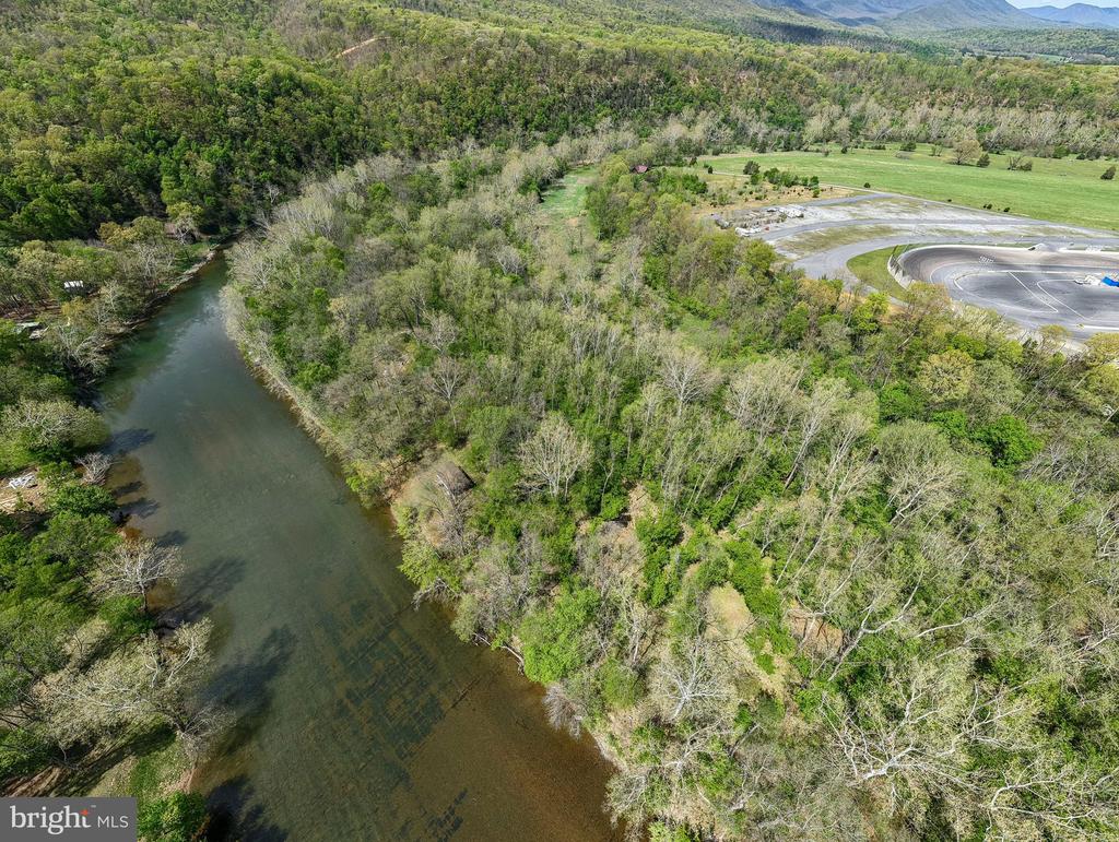 789 MILL RUN RD, SHENANDOAH, Virginia 22849, 2 Bedrooms Bedrooms, ,1 BathroomBathrooms,Residential,789 MILL RUN RD,VAPA2006286 MLS # VAPA2006286