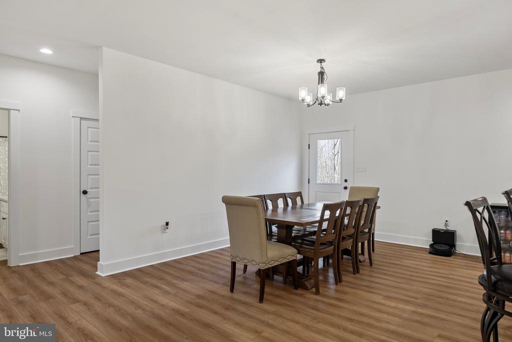 4316 MT AIRY RD, LOUISA, Virginia 23093, 3 Bedrooms Bedrooms, ,2 BathroomsBathrooms,Residential,4316 MT AIRY RD,VALA2009736 MLS # VALA2009736