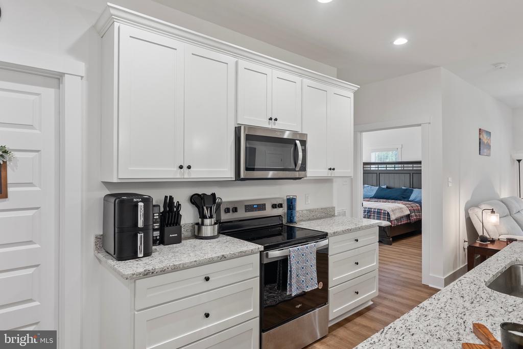 4316 MT AIRY RD, LOUISA, Virginia 23093, 3 Bedrooms Bedrooms, ,2 BathroomsBathrooms,Residential,4316 MT AIRY RD,VALA2009736 MLS # VALA2009736