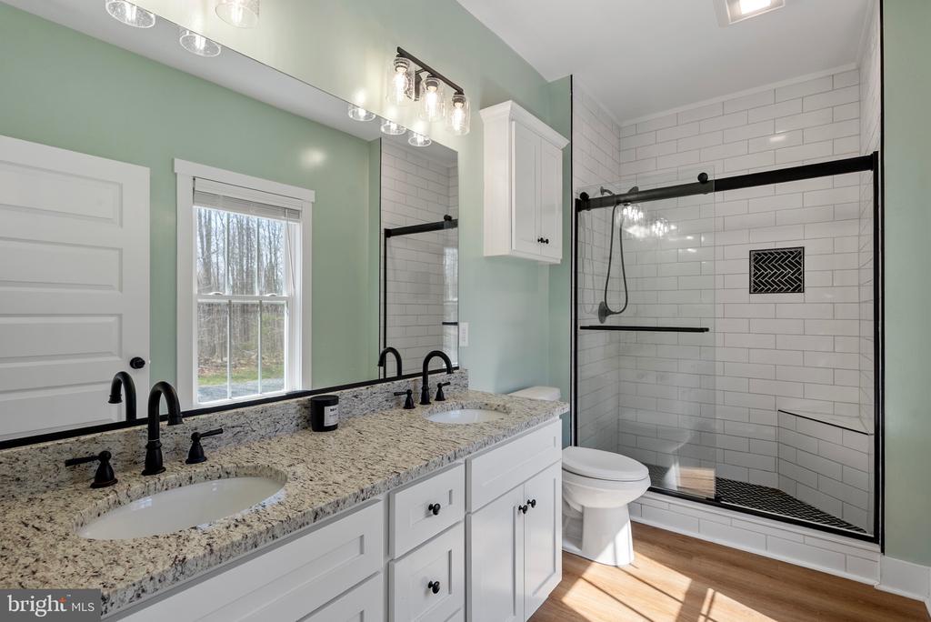 4316 MT AIRY RD, LOUISA, Virginia 23093, 3 Bedrooms Bedrooms, ,2 BathroomsBathrooms,Residential,4316 MT AIRY RD,VALA2009736 MLS # VALA2009736