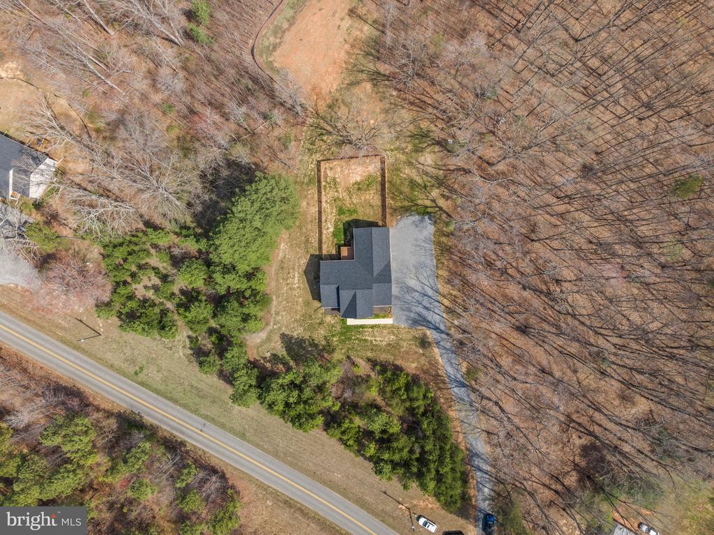 4316 MT AIRY RD, LOUISA, Virginia 23093, 3 Bedrooms Bedrooms, ,2 BathroomsBathrooms,Residential,4316 MT AIRY RD,VALA2009736 MLS # VALA2009736