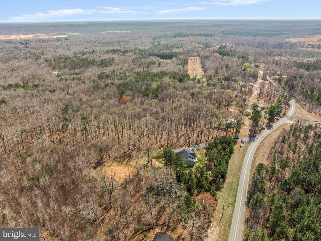 4316 MT AIRY RD, LOUISA, Virginia 23093, 3 Bedrooms Bedrooms, ,2 BathroomsBathrooms,Residential,4316 MT AIRY RD,VALA2009736 MLS # VALA2009736