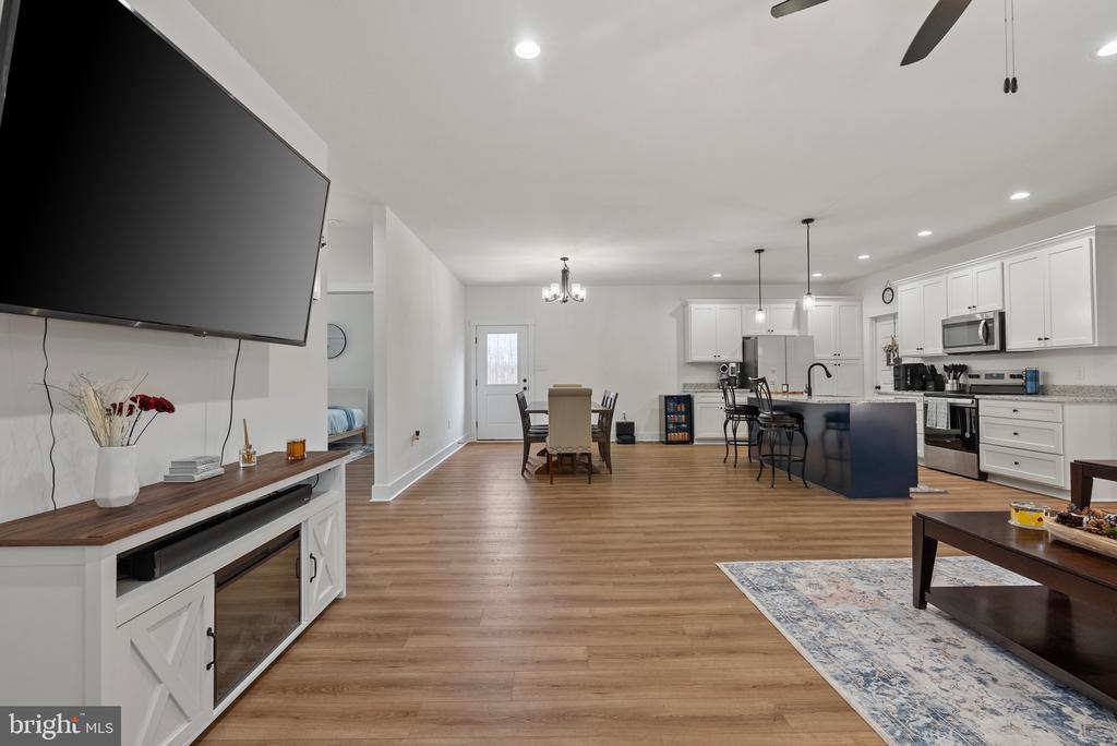 4316 MT AIRY RD, LOUISA, Virginia 23093, 3 Bedrooms Bedrooms, ,2 BathroomsBathrooms,Residential,4316 MT AIRY RD,VALA2009736 MLS # VALA2009736