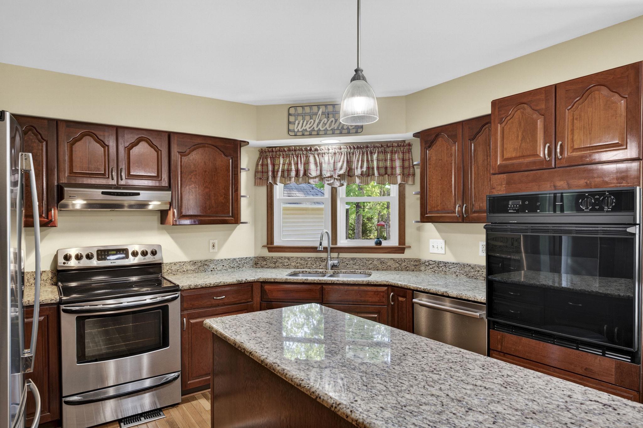 111 PATRICK HENRY CT, LOCUST GROVE, Virginia 22508, 4 Bedrooms Bedrooms, ,2 BathroomsBathrooms,Residential,111 PATRICK HENRY CT,VAOR2013946 MLS # VAOR2013946