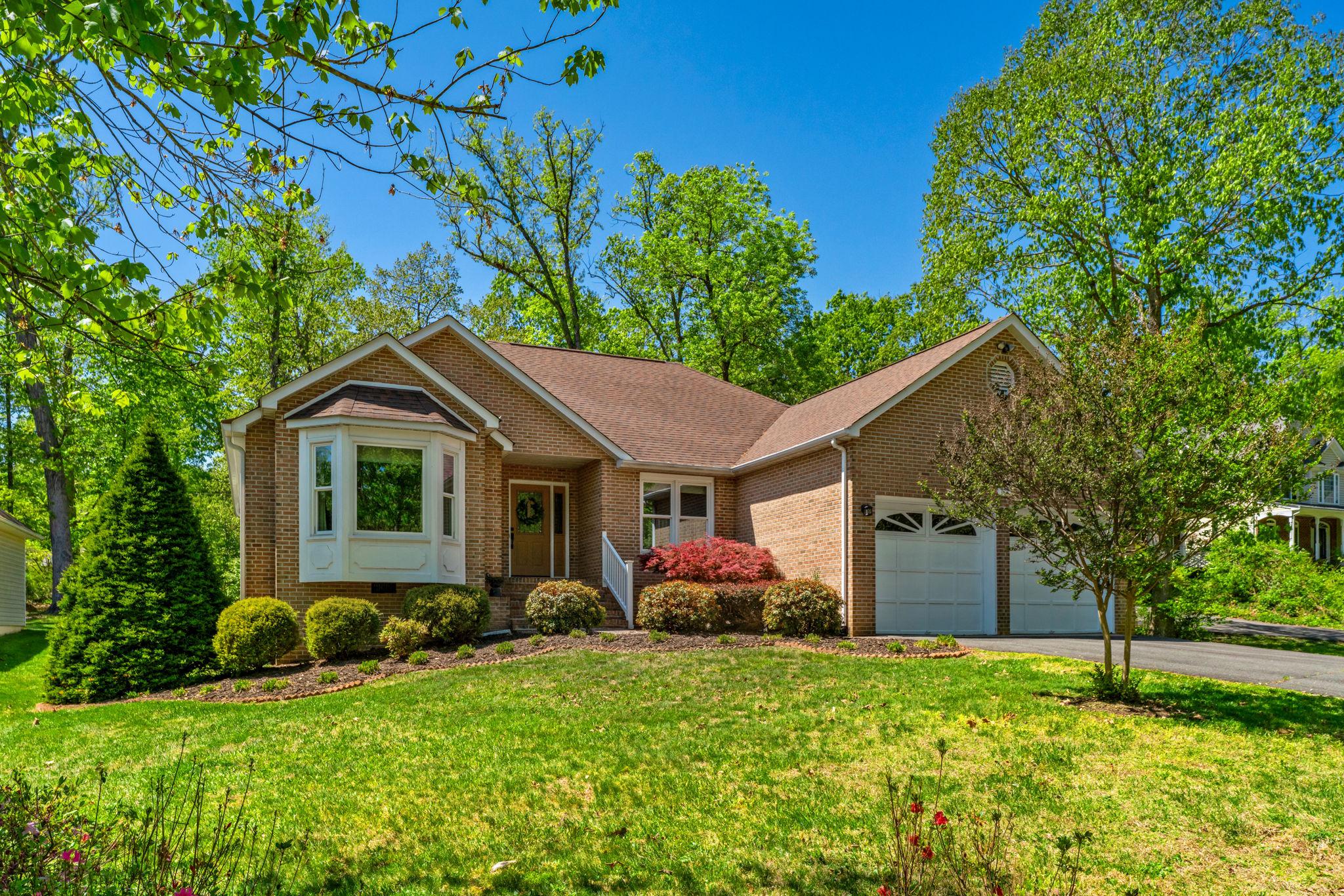 111 PATRICK HENRY CT, LOCUST GROVE, Virginia 22508, 4 Bedrooms Bedrooms, ,2 BathroomsBathrooms,Residential,111 PATRICK HENRY CT,VAOR2013946 MLS # VAOR2013946